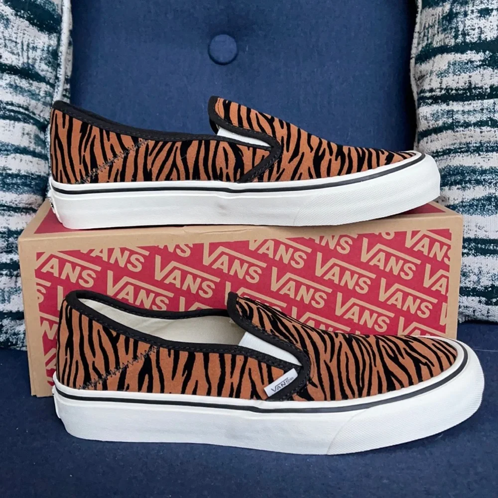 Vans Slip-On Sf Animal Stripes Black Marshmallow WMNS - Picture 1 of 16